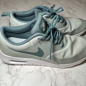 Nike Air Max Thea Green
